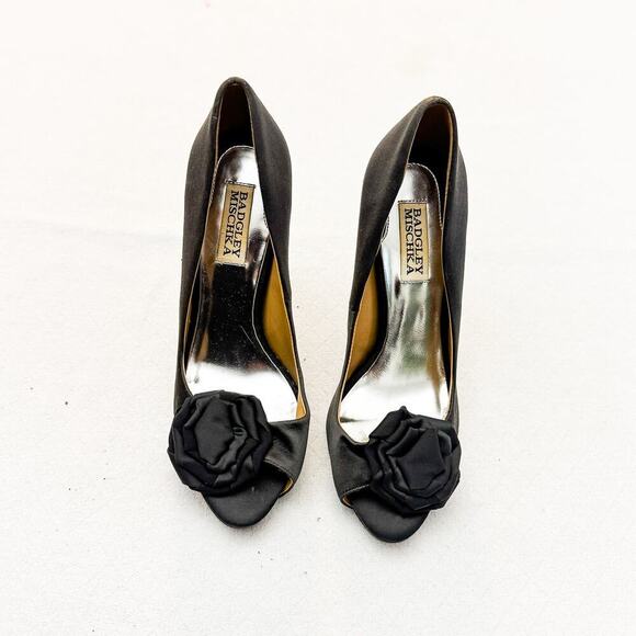 Badgley Mischka Gray Flower Peep Toe Pump Heel Leather Sole Size 7 - Picture 1 of 7